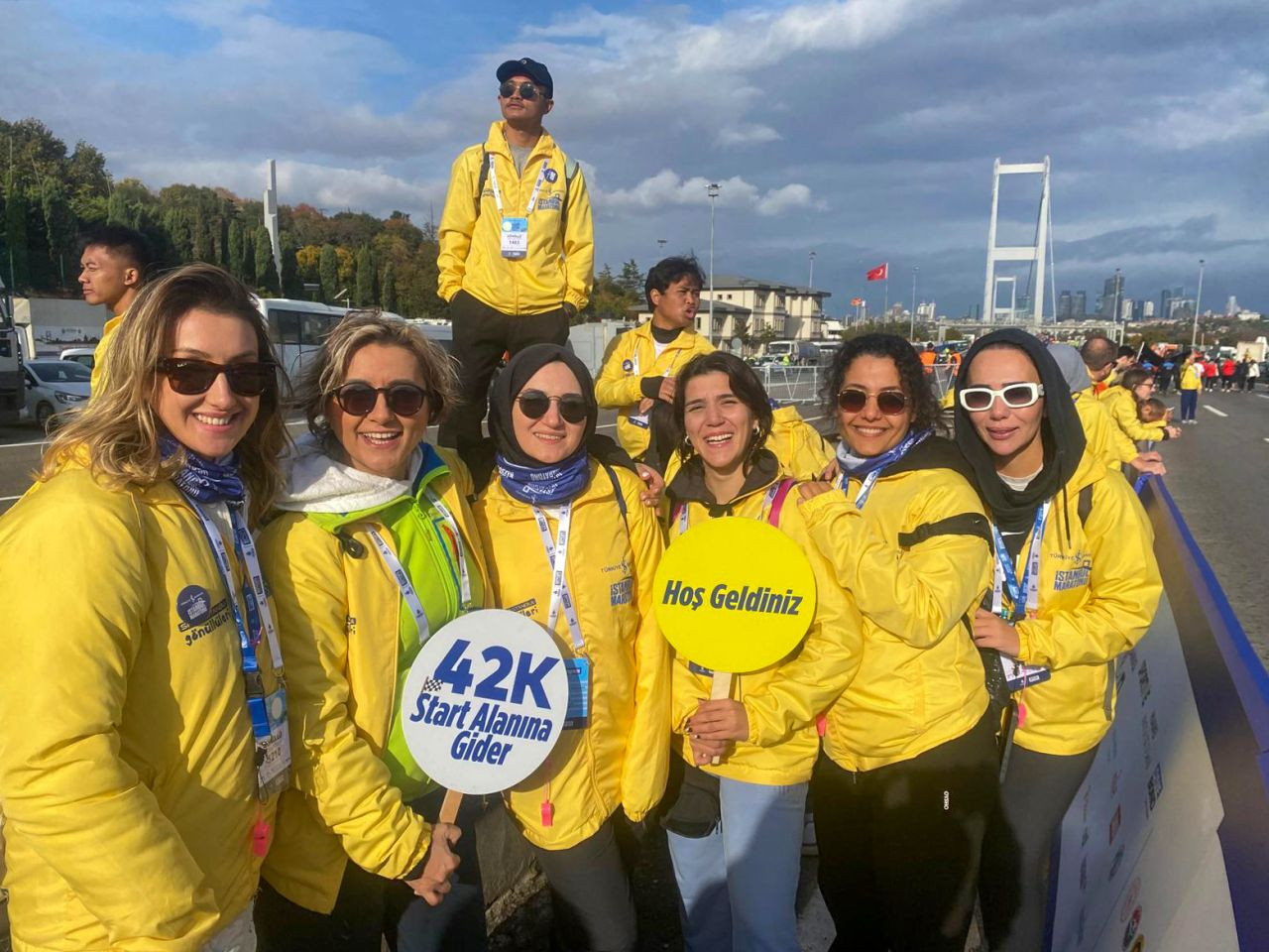 SUBÜ, İstanbul Maratonu'nda 45 Kişilik Ekibiyle Gönüllü Olarak Yer Aldı! - Sayfa 1