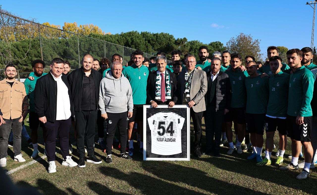 Sakaryaspor'a Moral Ziyareti: “Pazar günü hep birlikte takımımızın yanında olalım” - Sayfa 5