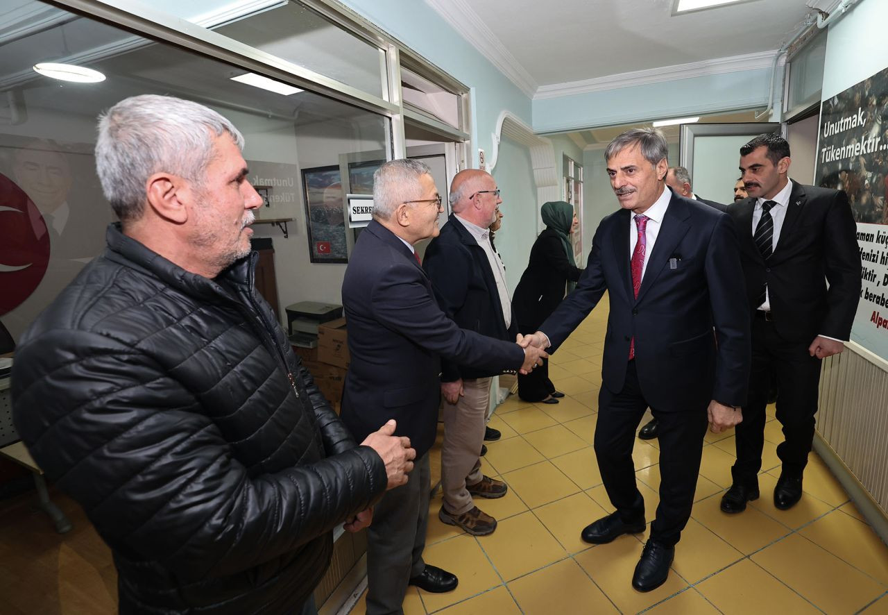 Başkan Alemdar'dan Şehre Hizmet Vurgusu: “Her anımızda Sakarya’ya hizmet için çalışıyoruz” - Sayfa 9