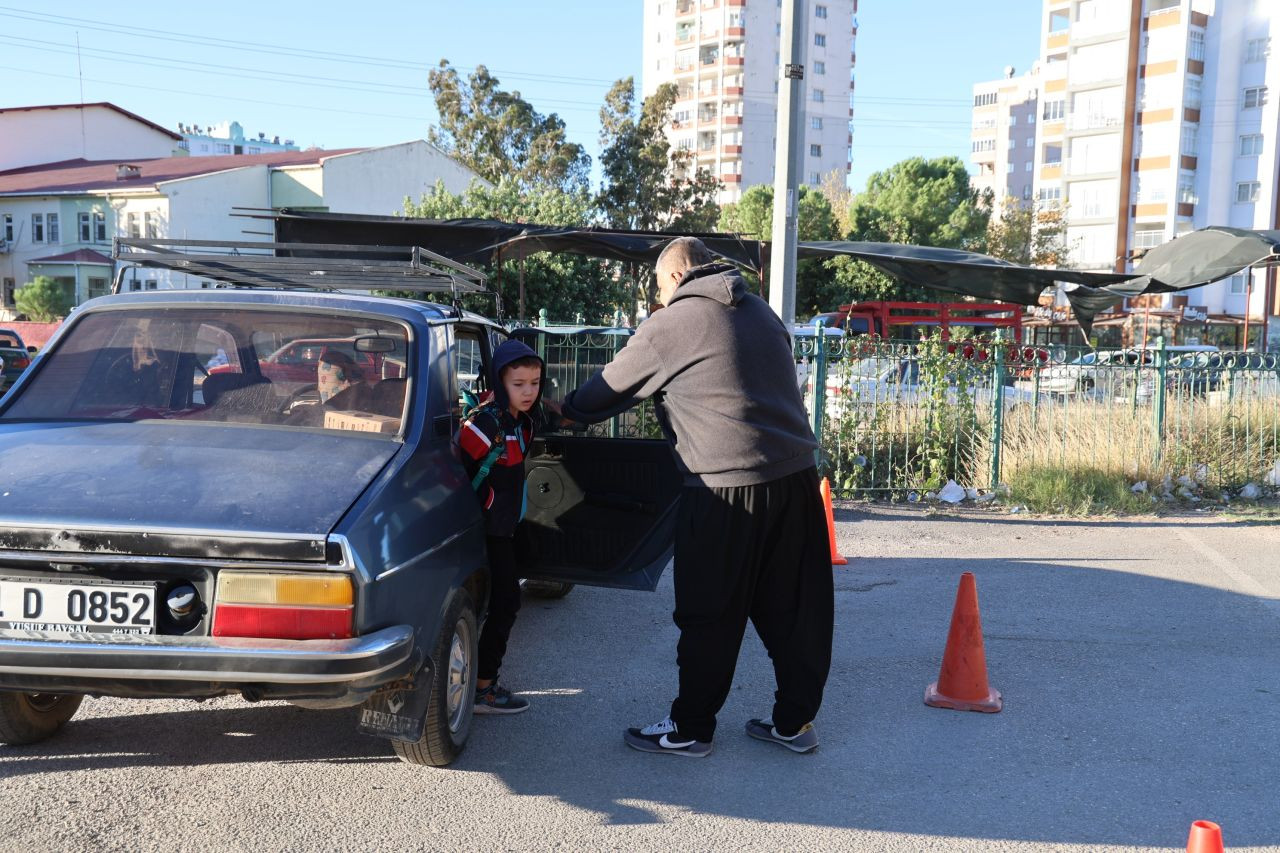 Konuşma zorluğu çeken babanın çocuklarını okutma azmi - Sayfa 5