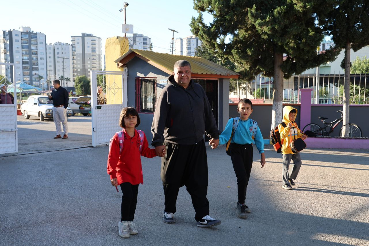 Konuşma zorluğu çeken babanın çocuklarını okutma azmi - Sayfa 2