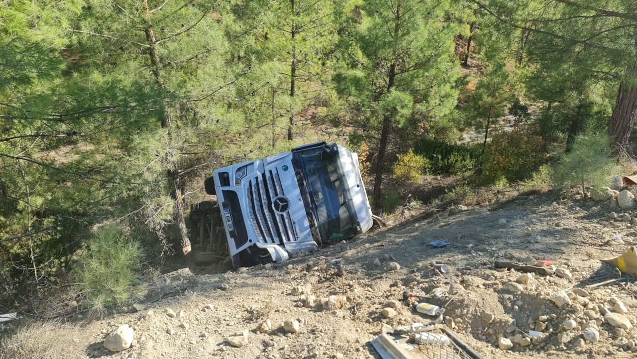 Antalya-Isparta Yolunda Zincirleme Kazada Can Kaybı 3'e Yükseldi - Sayfa 3