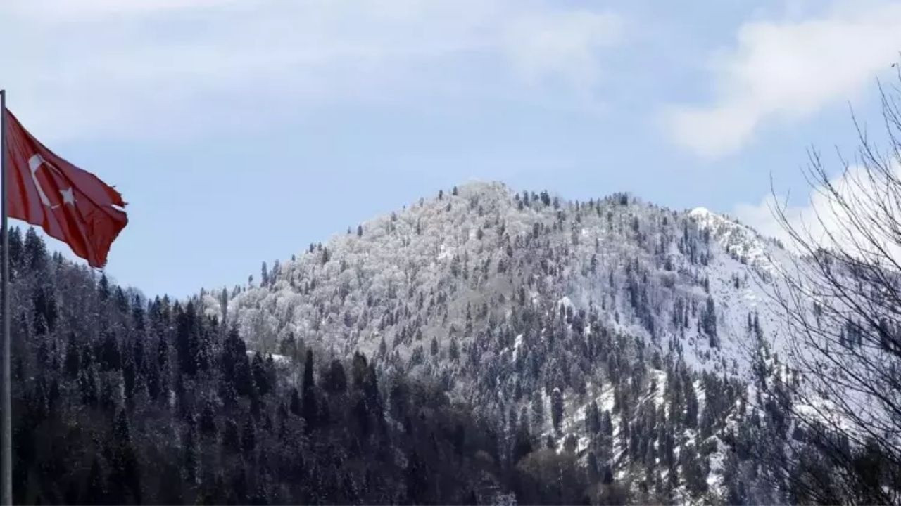 Ayder Yaylası' nda sonbahar ve kış aynı karede - Sayfa 1