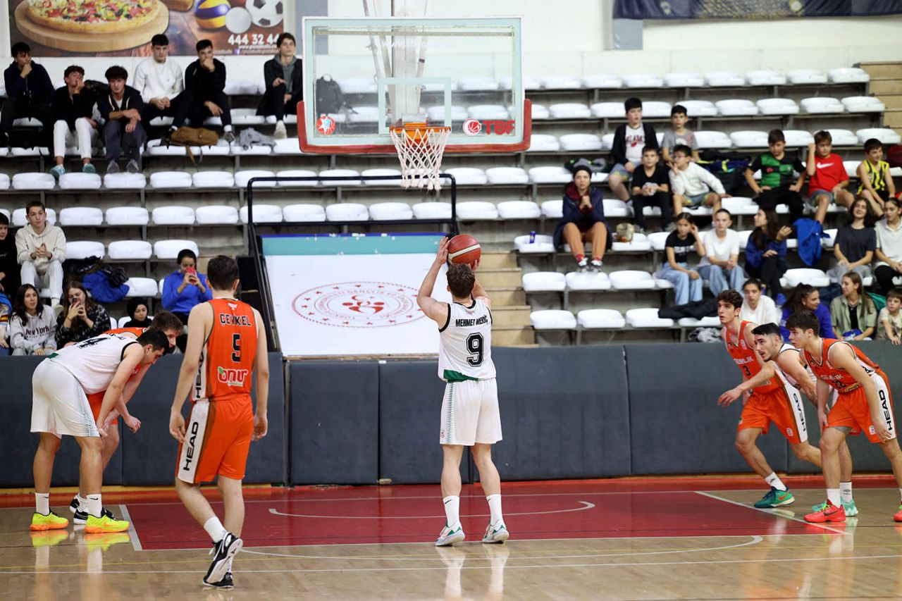 Büyükşehir Basketbol'dan Son Saniye Mucizesiyle İlk Galibiyet: 76-75 - Sayfa 7