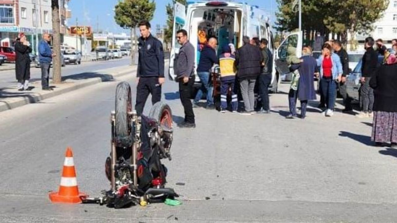 Konya’da motosiklet otomobile çarptı: 1 yaralı