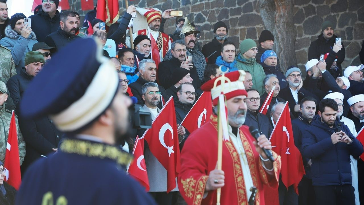 Aziziye Destanının 147. yıl dönümünde ecdadını andı