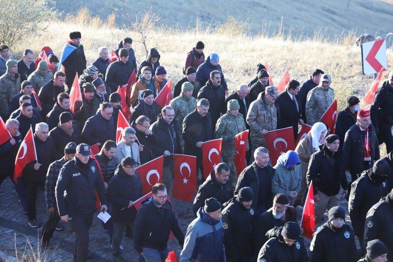 Aziziye Destanının 147. yıl dönümünde ecdadını andı - Sayfa 3