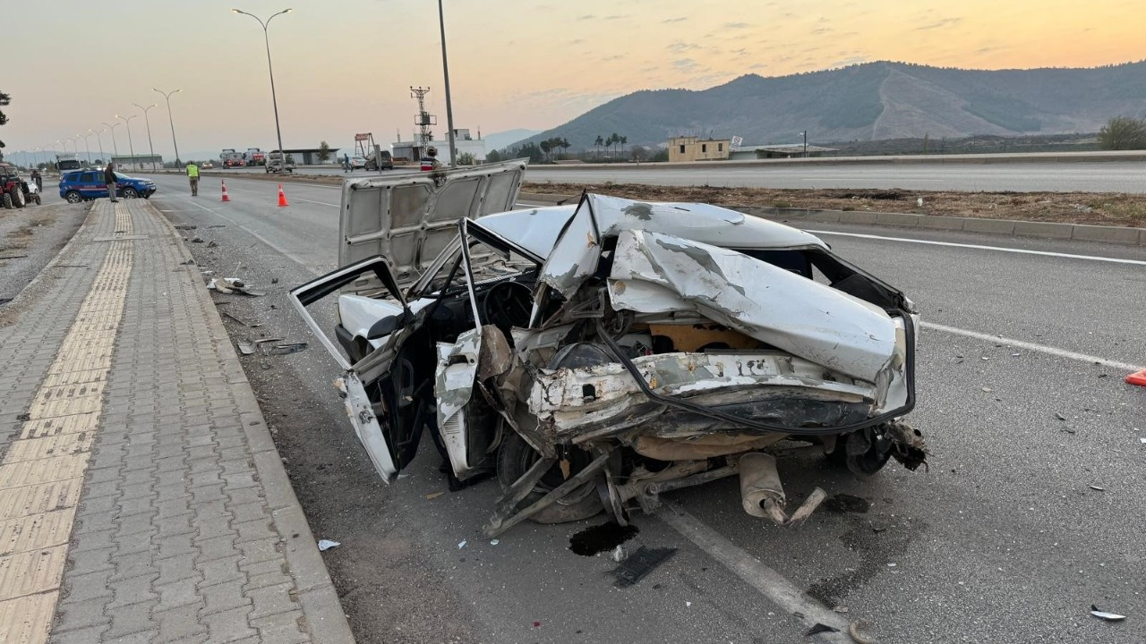 Hurdaya dönen Fiat Tofaş 16 yaşındaki çocuğa mezar oldu