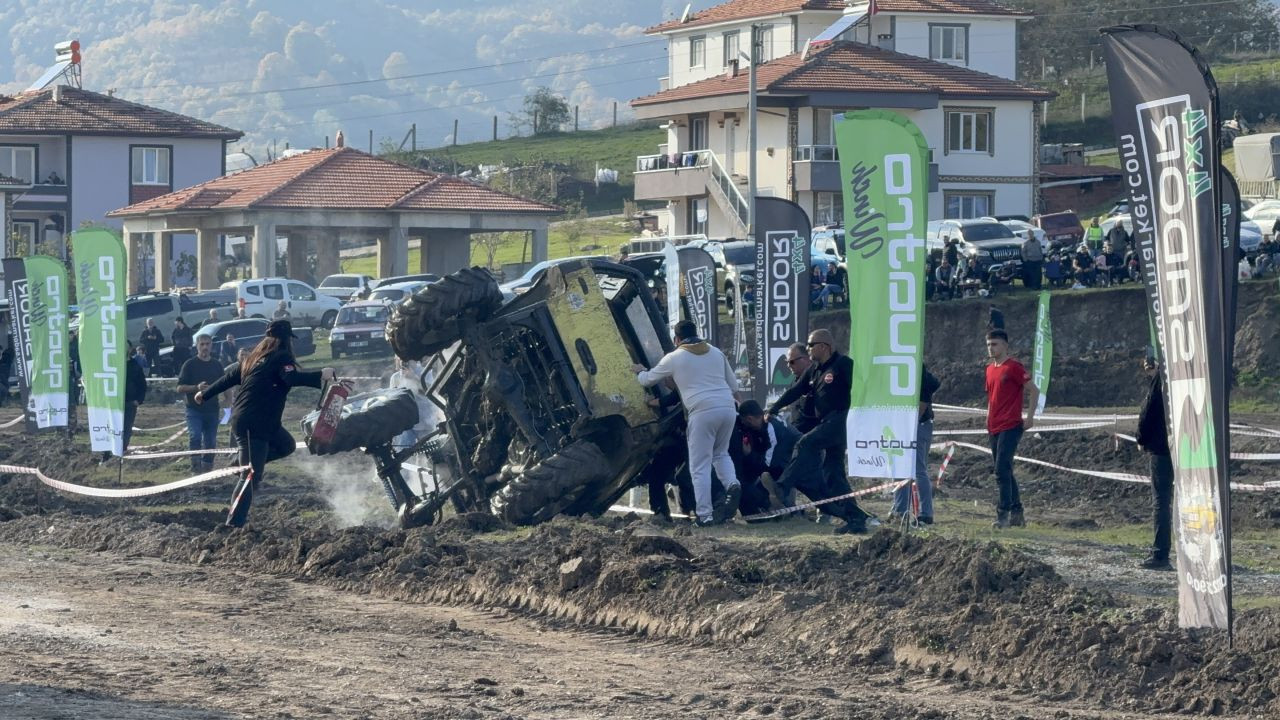 Off-Road yarışında heyecanlandıran kaza - Sayfa 1