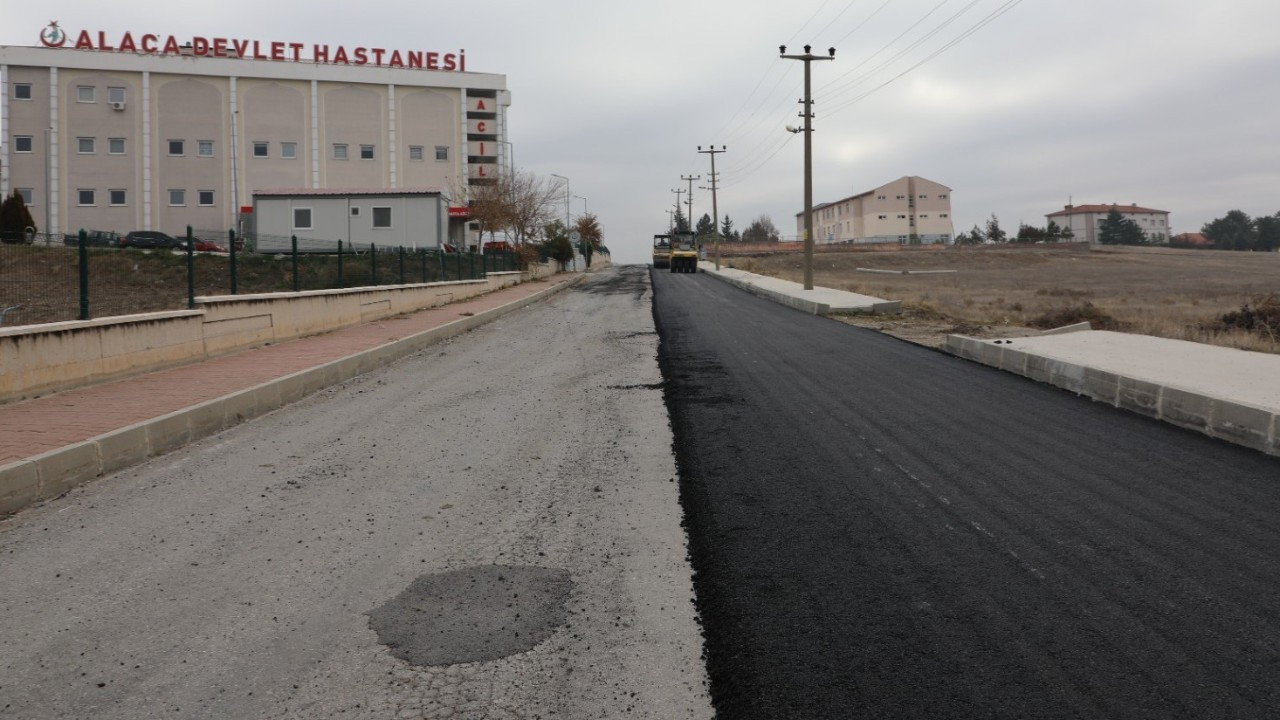 Çorum Alaca'da Devlet Hastanesi Yolu Yenileniyor!