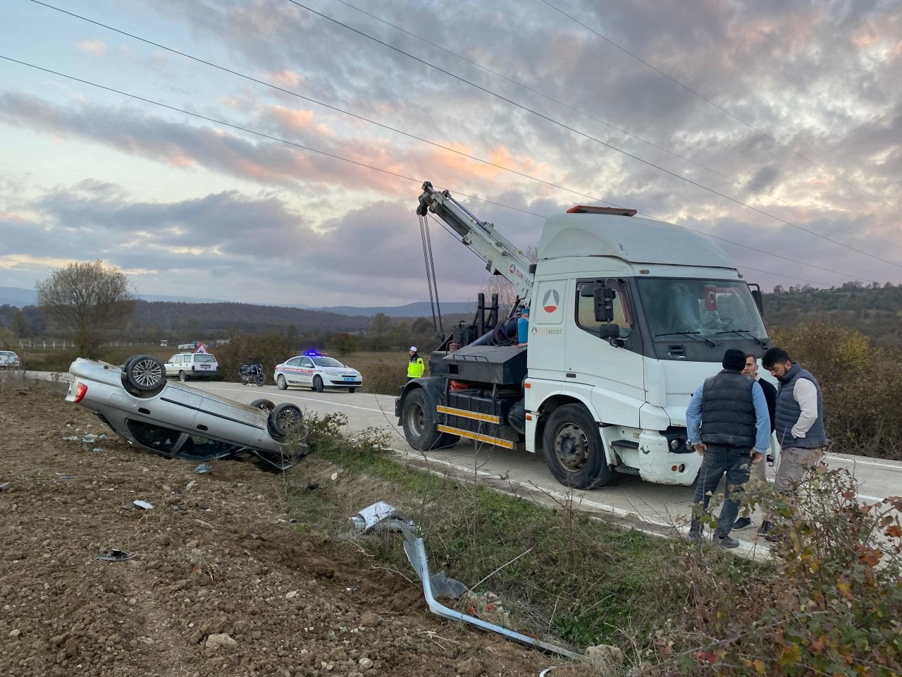 Samsun'da Kontrolden Çıkan Otomobil 4 Takla Attı: 2 Yaralı - Sayfa 4