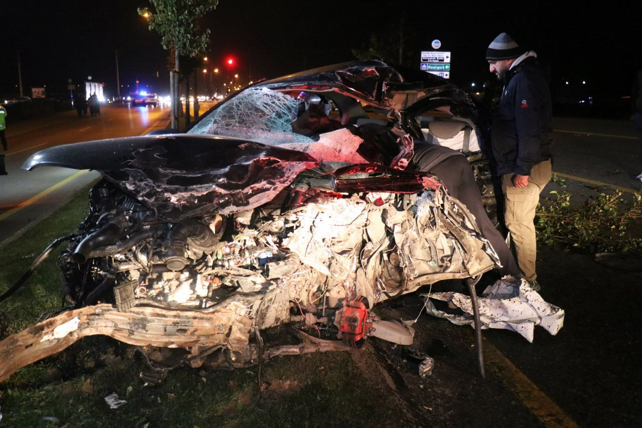 Sakarya'da Zincirleme Kaza: 1 Ölü, 3 Yaralı, Duble Yol Trafiğe Kapandı - Sayfa 1