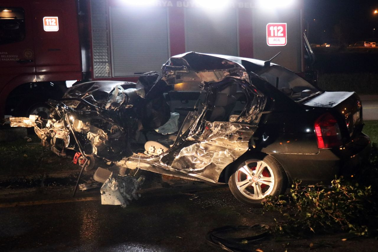 Sakarya'da Zincirleme Kaza: 1 Ölü, 3 Yaralı, Duble Yol Trafiğe Kapandı - Sayfa 2