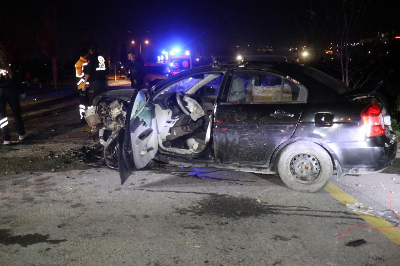 Sakarya'da Zincirleme Kaza: 1 Ölü, 3 Yaralı, Duble Yol Trafiğe Kapandı - Sayfa 6