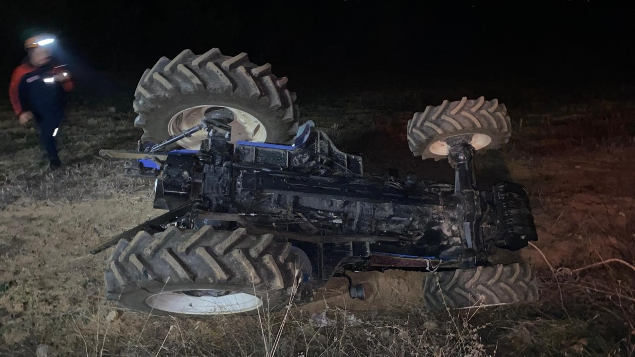 Amasya’da Traktör Devrildi: 1 Yaralı