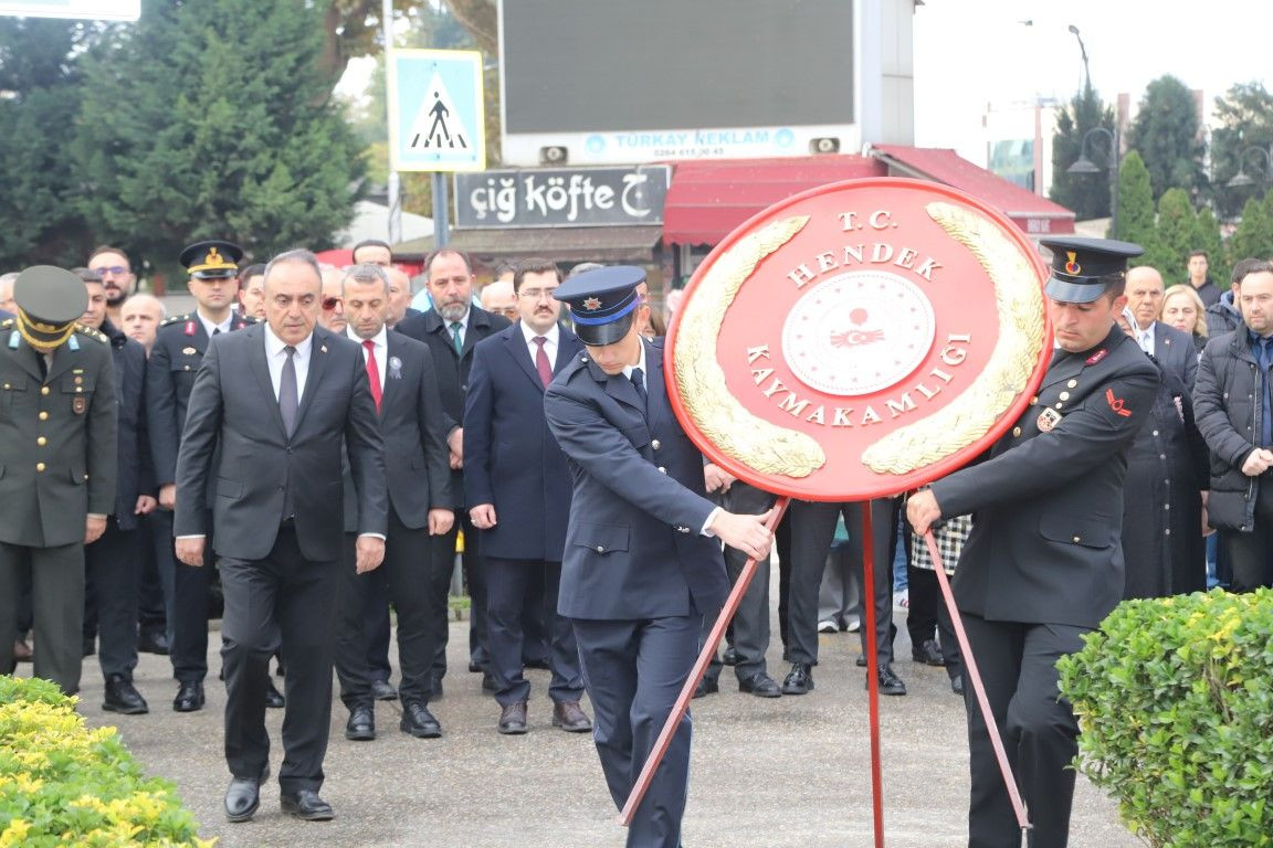 Hendek'te Atatürk'ün 86. ölüm yılı törenle anıldı: Saygı, rahmet ve özlemle... - Sayfa 20