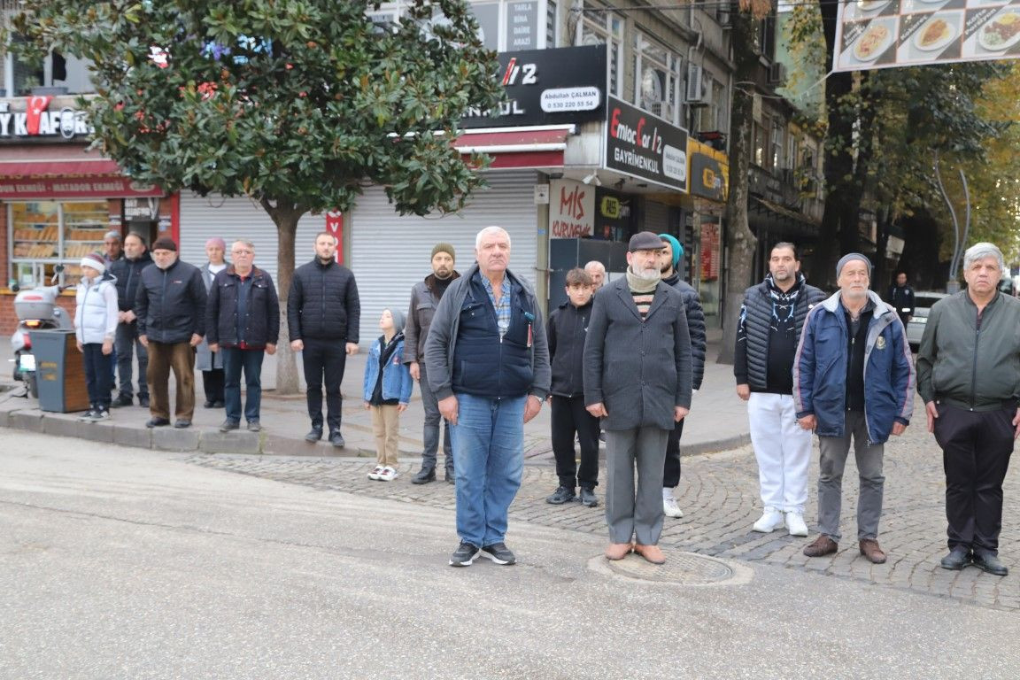 Hendek'te Atatürk'ün 86. ölüm yılı törenle anıldı: Saygı, rahmet ve özlemle... - Sayfa 8