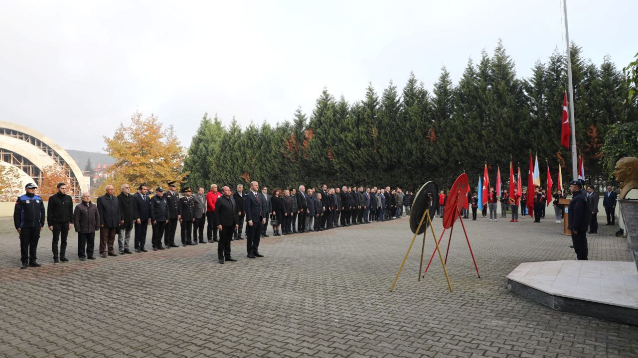 Büyük Önder Atatürk, Ferizli'de Saygı ve Minnetle Anıldı - Sayfa 16