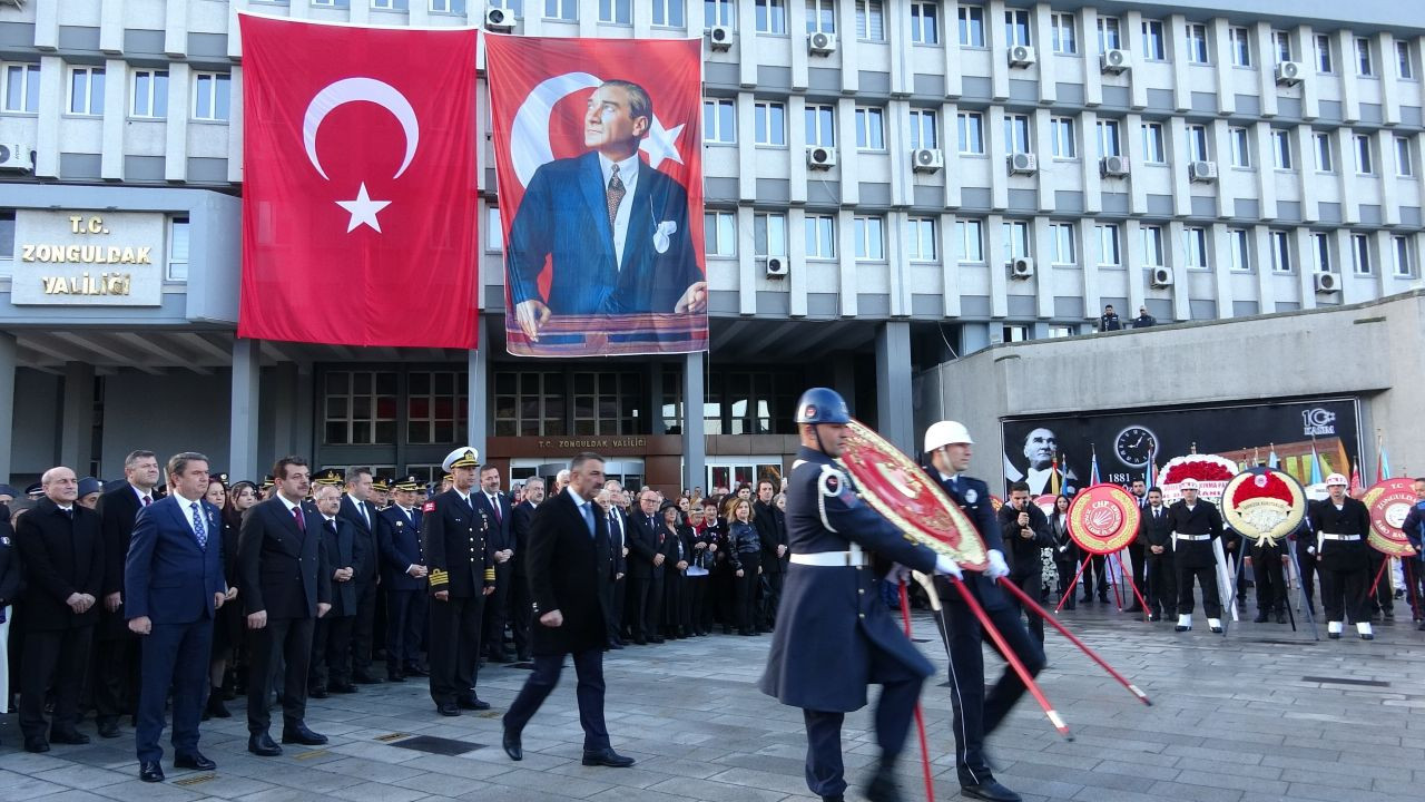 Cumhuriyetin "İlk Vilayeti" Zonguldak Atatürk'ü Andı - Sayfa 1