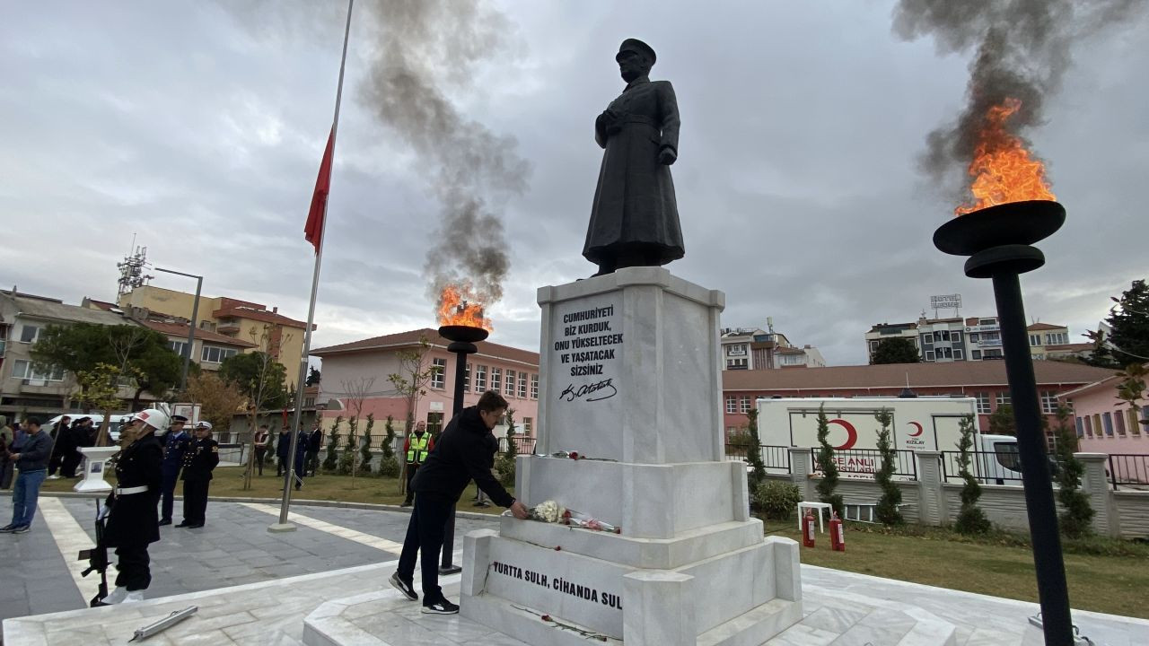Çanakkale’de "10 Kasım Atatürk’ü Anma Etkinlikleri" Çerçevesinde Cumhuriyet Meydanı’nda Tören Düzenlendi - Sayfa 6