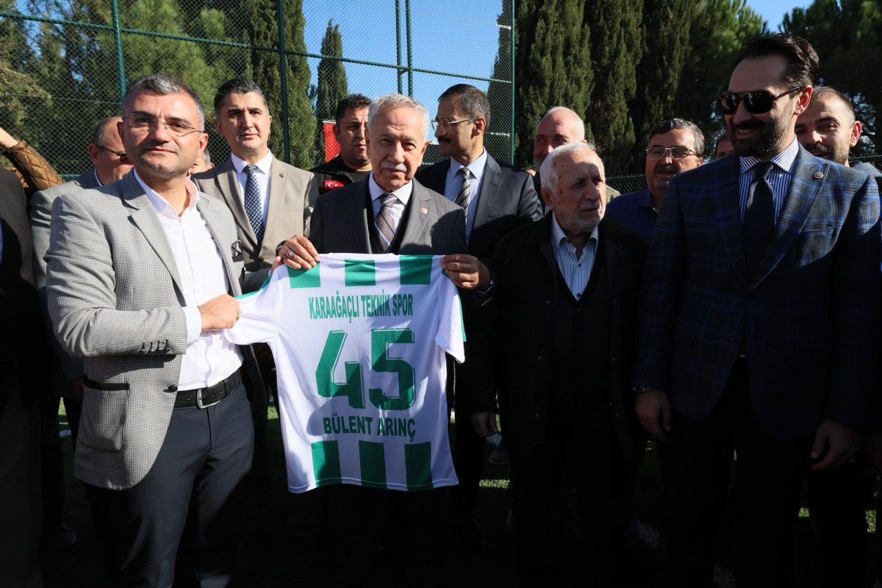 245 seyircili yeni futbol sahası Manisa'ya kazandırıldı - Sayfa 4