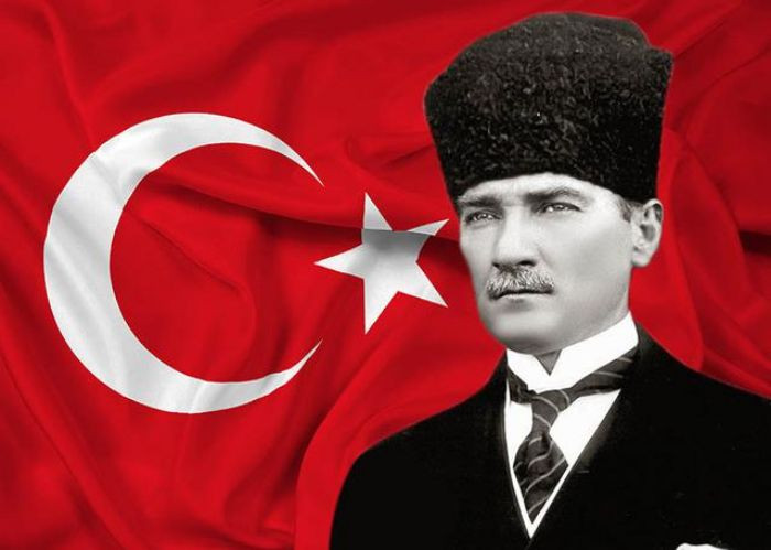 Cumhuriyetimizin kurucusunu Atatürk'ü saygı ve minnetle anıyoruz: 81 ilde 09.05'te hayat durdu! - Sayfa 8