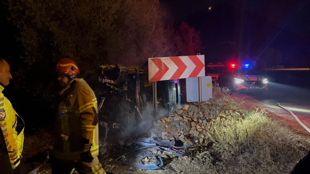 Bursa'da Kaza Yapan Otomobil Alev Alev Yandı - Sayfa 2