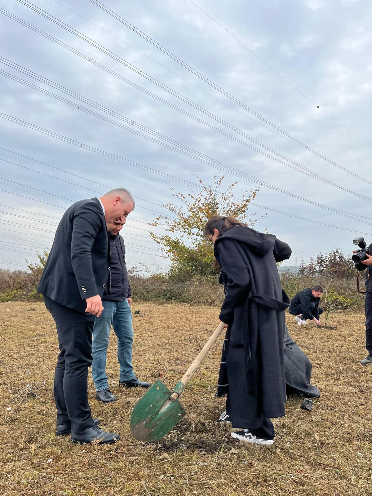 Serdivan’da Geleceğe Nefes Kampanyası: Gençlerle Fidan Dikimi - Sayfa 3