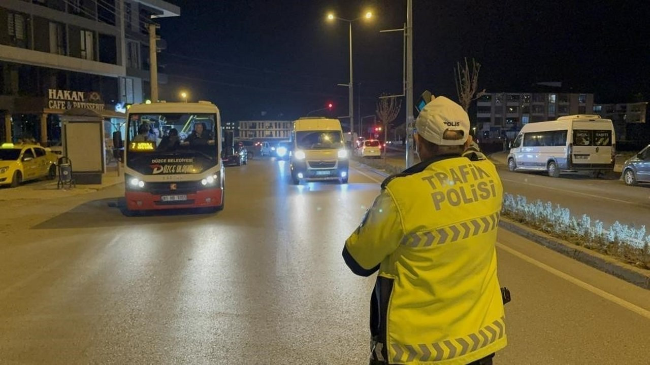 Düzce de 2 bin 820 araç sürücüsüne cezai işlem uygulandı