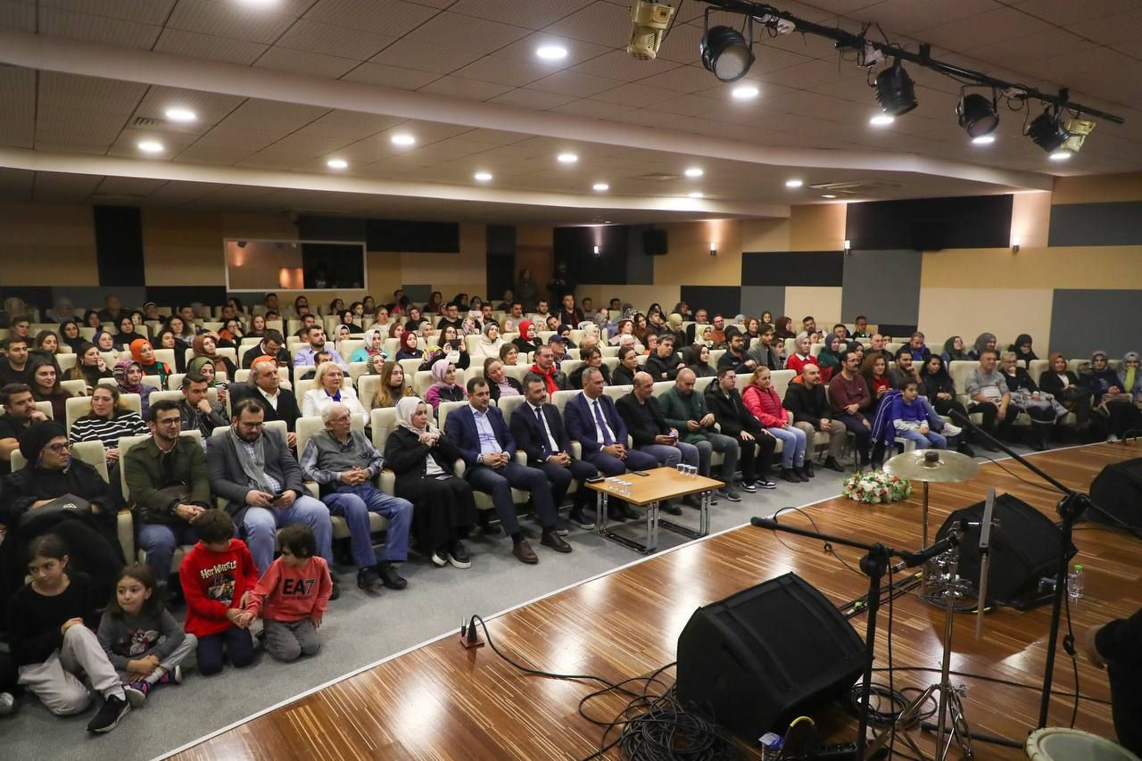 Göksel Baktagir ve Galata Quartet Sakaryalı Müzikseverlere Unutulmaz Bir Akşam Yaşattı - Sayfa 1