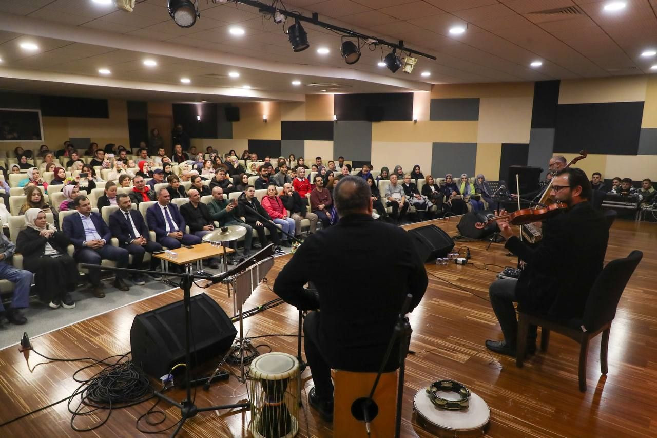 Göksel Baktagir ve Galata Quartet Sakaryalı Müzikseverlere Unutulmaz Bir Akşam Yaşattı - Sayfa 6