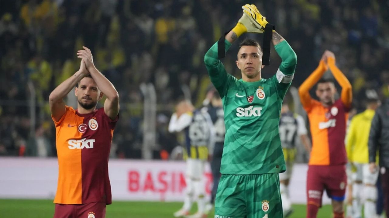 Galatasaray'da Muslera ve Mertens kararı... Sıcak gelişme - Sayfa 4