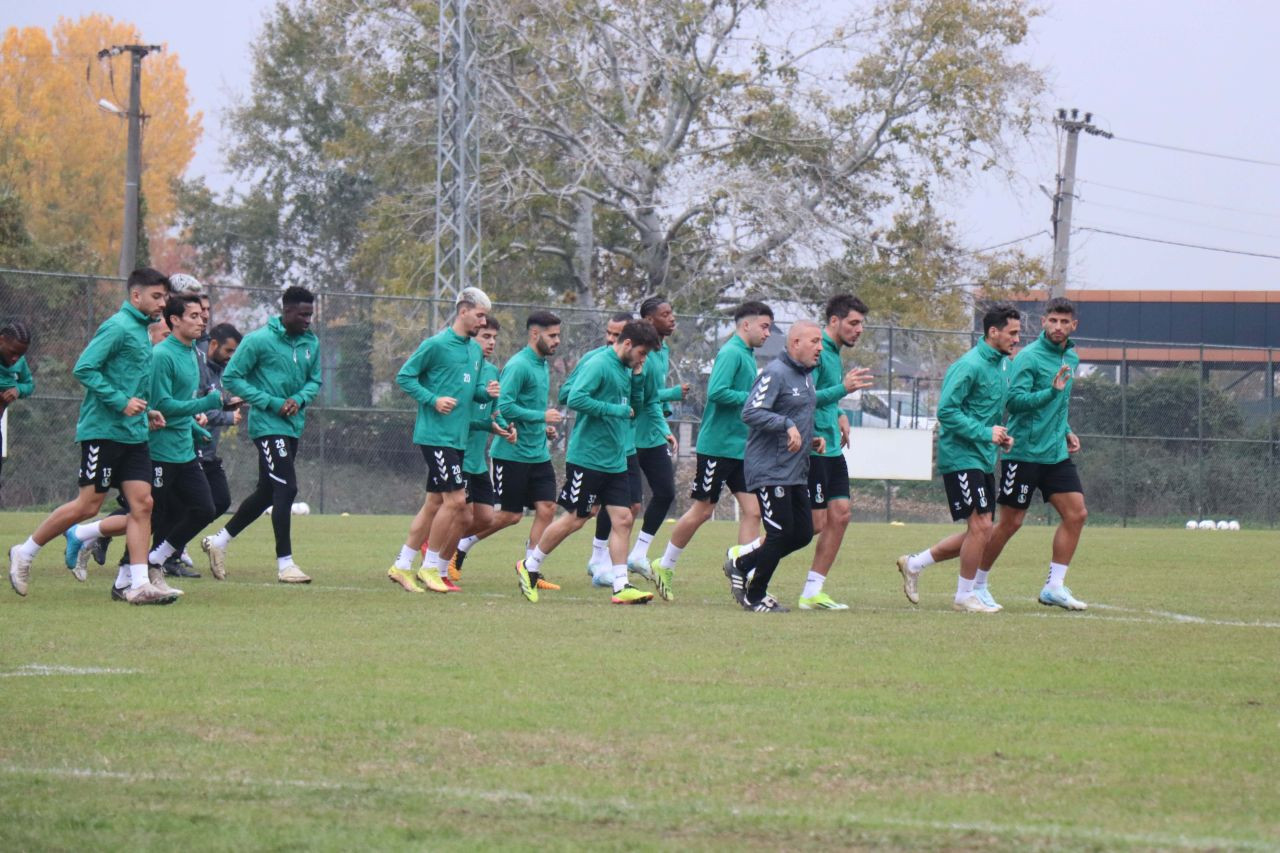 Sakaryaspor, Adanaspor Maçı Hazırlıklarına Başladı - Sayfa 1