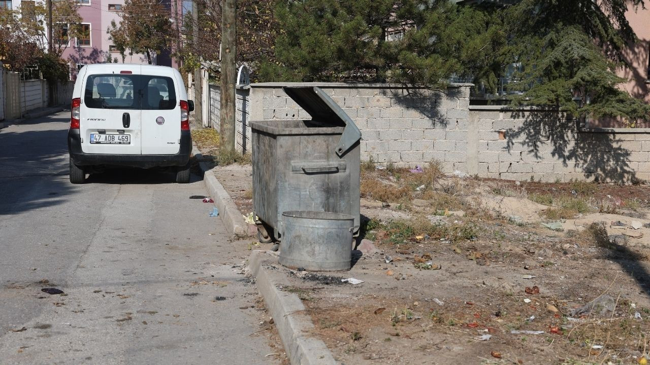 Konya'da yeni doğmuş bebeği çöpe bıraktılar