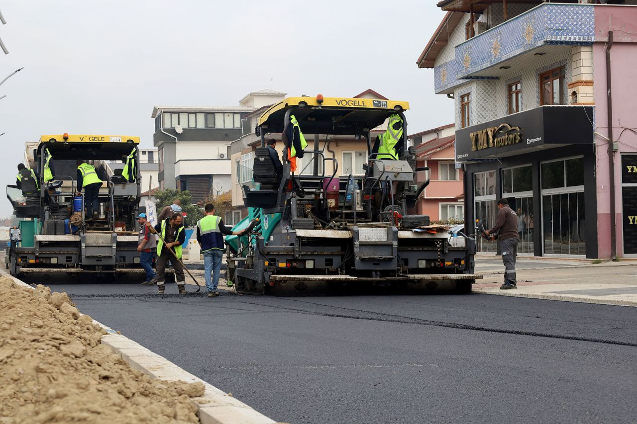 Büyükşehir’in çalışmalarıyla O caddeye modern yüz - Sayfa 6