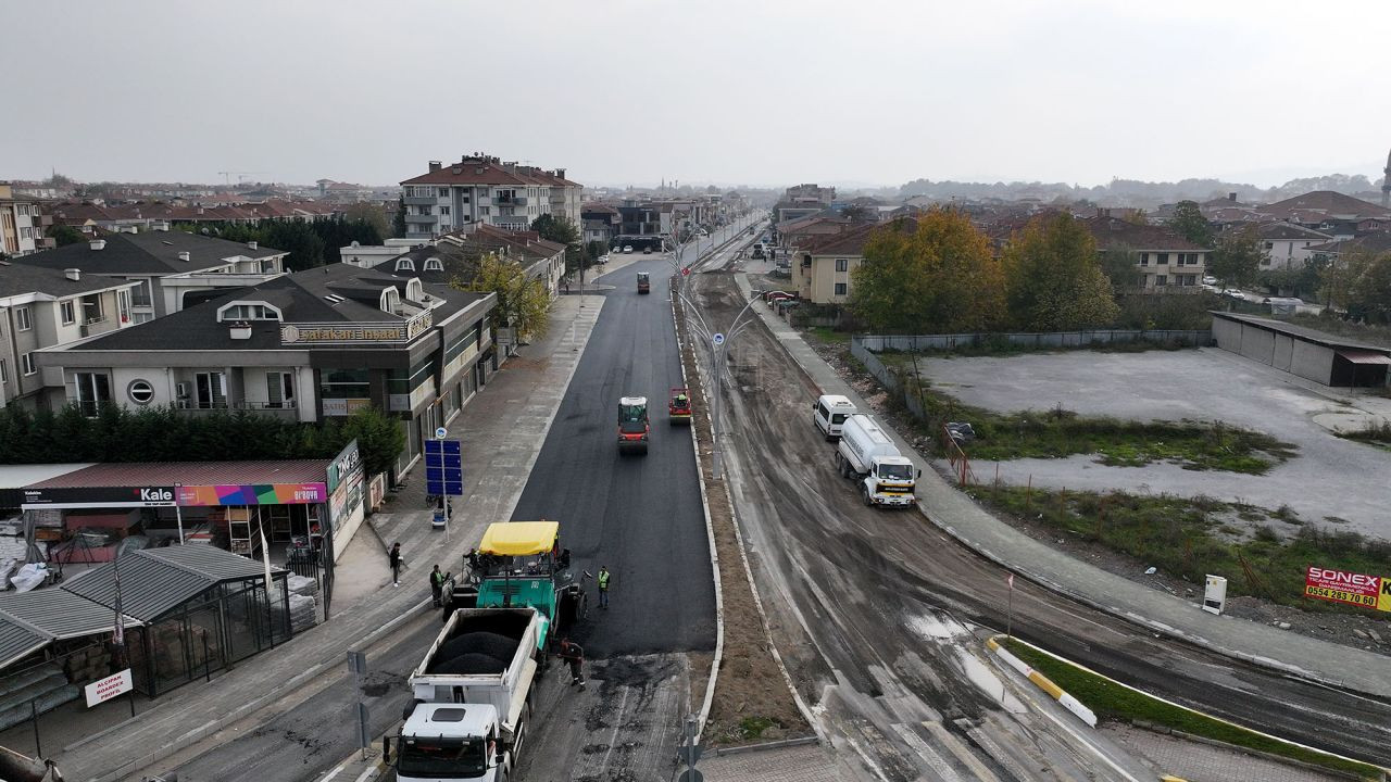 Büyükşehir’in çalışmalarıyla O caddeye modern yüz - Sayfa 4