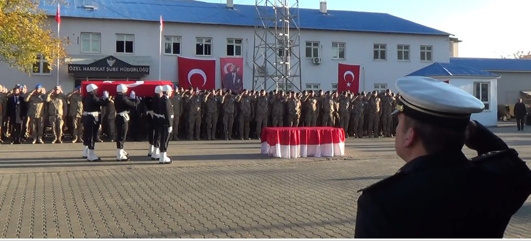 Atış eğitimi sırasında şehit olan polis için tören düzenlendi - Sayfa 4