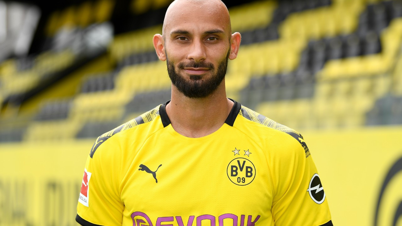 Ömer Toprak futbola veda etti