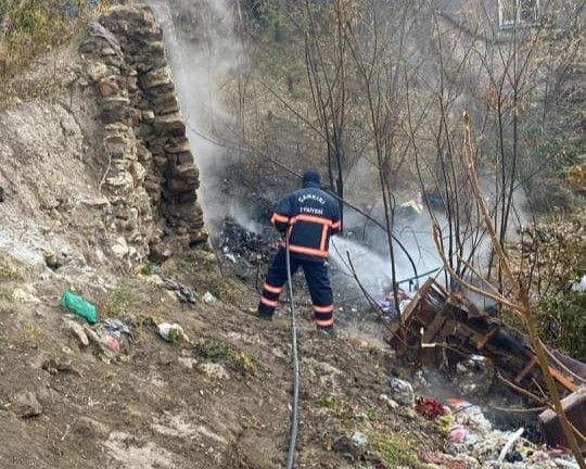 Çankırı’da Atık Eşyaların Alev Almasıyla Korkutan Yangın Çıktı - Sayfa 3