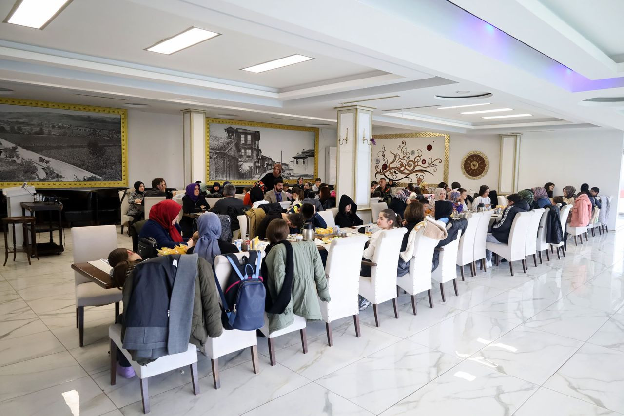 Büyükşehir diyabetli çocuklara tebessüm oldu: Uzmanlardan ailelere önemli uyarılar - Sayfa 9