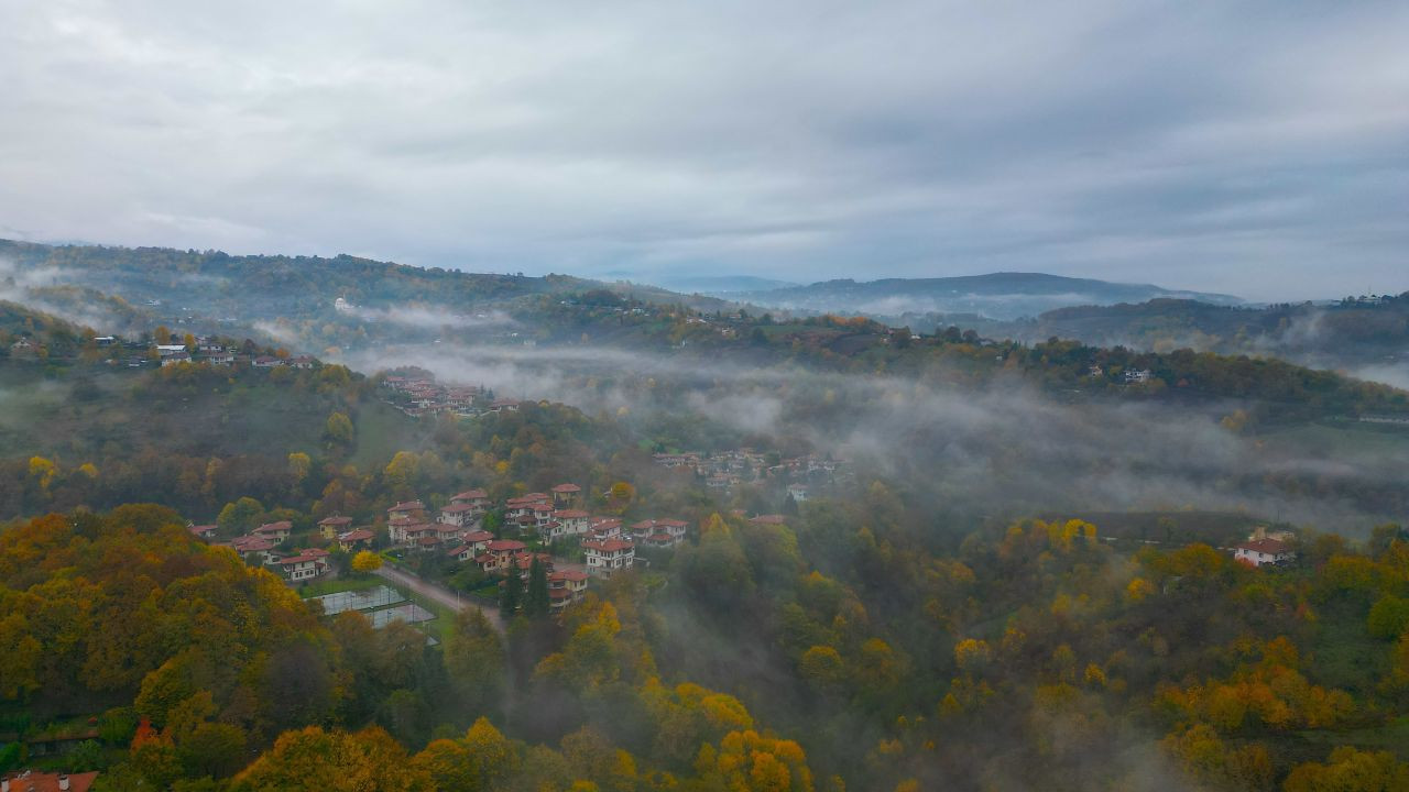 Kocaeli'de, sonbaharın renkleri ile sis birleşti - Sayfa 4