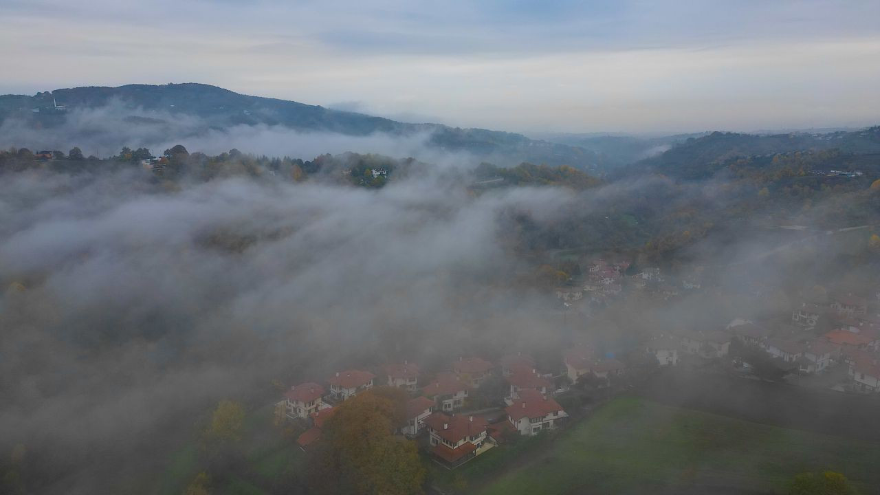 Kocaeli'de, sonbaharın renkleri ile sis birleşti - Sayfa 3