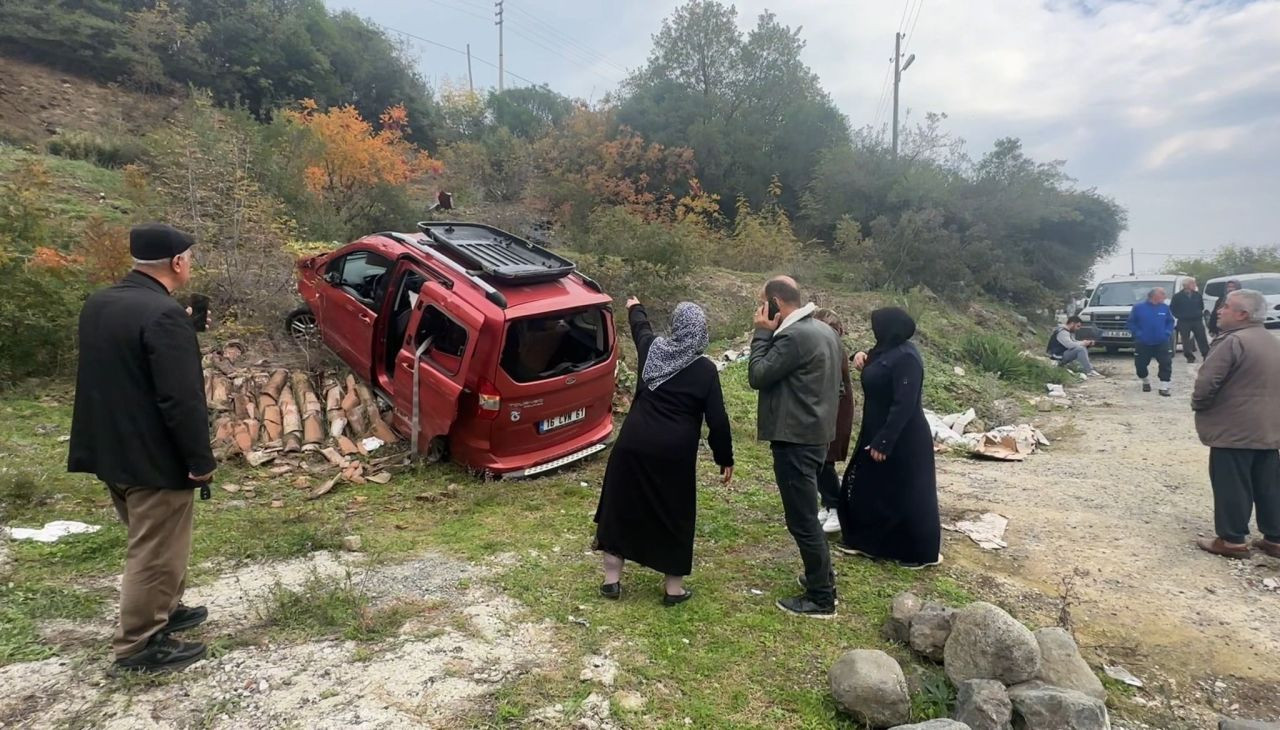 Dedesinin Arabasını Kaçıran Yaramaz Torun Hastanelik Oldu! - Sayfa 1