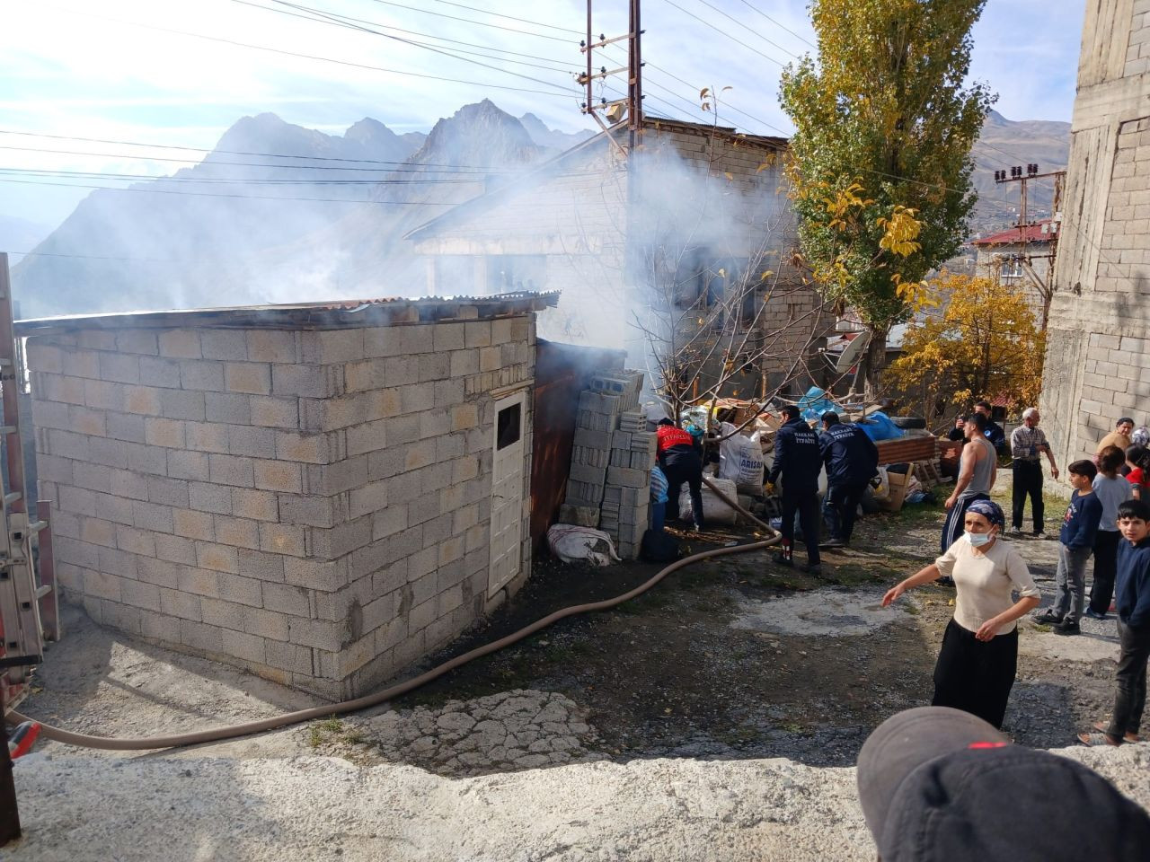 Hakkari’de tandır evi yangını - Sayfa 2