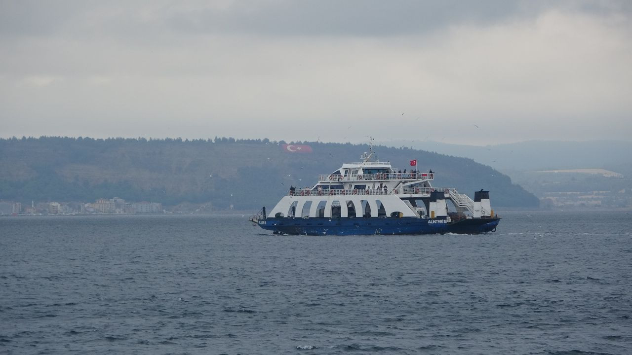 Bozcaada ve Gökçeada'ya yarınki tüm feribot seferleri iptal edildi - Sayfa 1