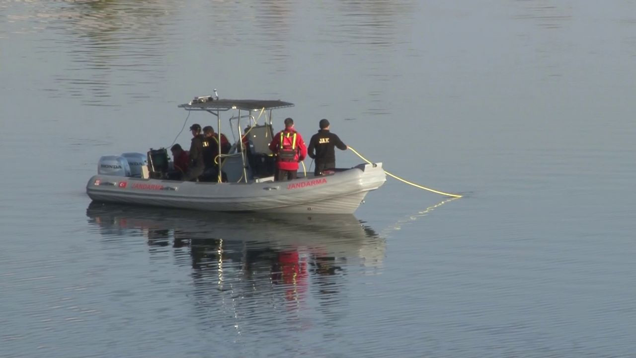 Adıyaman'da Kayıp Genç İçin Arama Çalışmaları Devam Ediyor - Sayfa 2