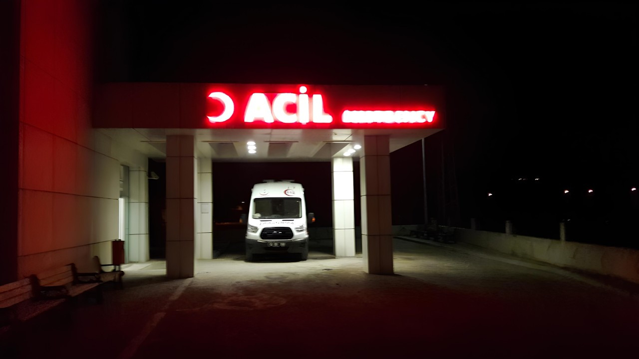 Çankırı'da Trafik Kazası: 2'si Çocuk 6 Kişi Yaralandı