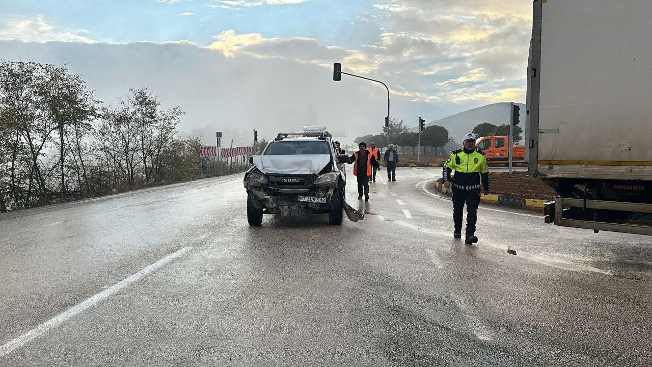 Kastamonu'da Kavşakta Zincirleme Trafik Kazası: 2 Yaralı - Sayfa 5