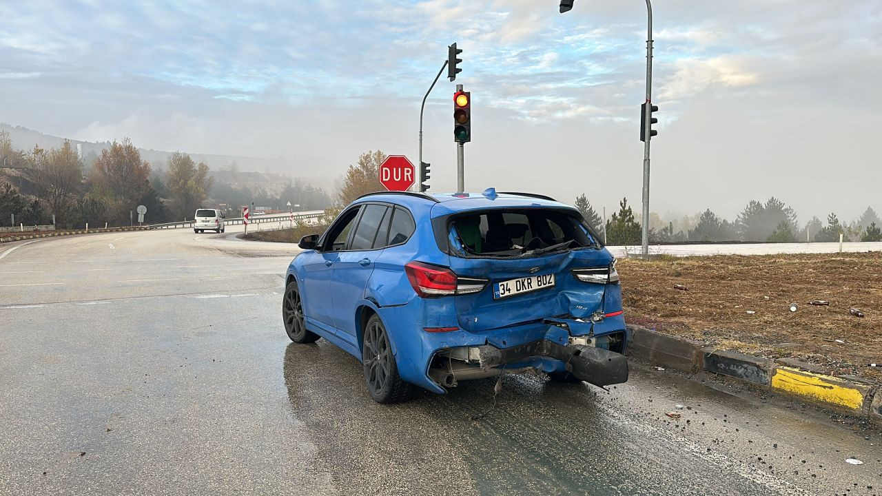 Kastamonu'da Kavşakta Zincirleme Trafik Kazası: 2 Yaralı - Sayfa 3