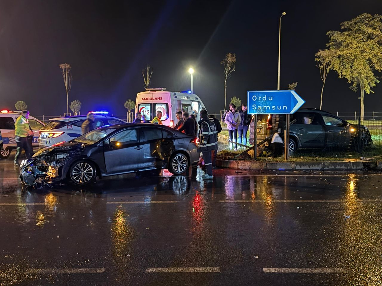 Ordu’da Kavşakta İki Otomobil Çarpıştı: 5 Yaralı - Sayfa 1